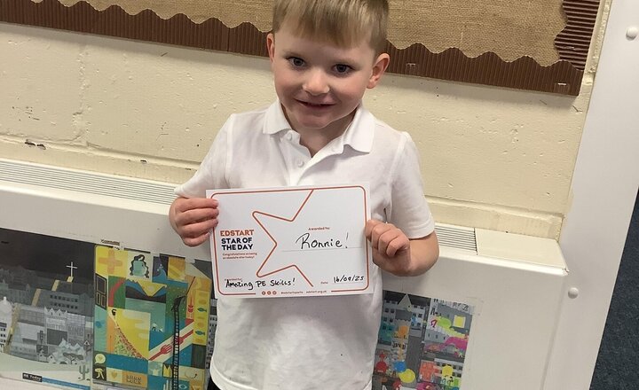 Image of PE this week with Jake. Ronnie was EdStart’s star of the week for amazing PE skills. Well done Ronnie!