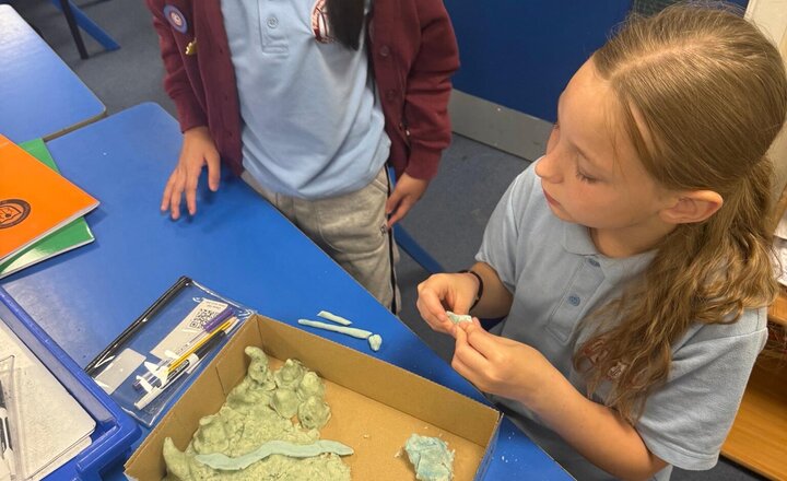 Image of Year 4 have had a brilliant morning creating their own models of a river. They will be using these to create sticky knowledge over the next few weeks.  Ask us where the upper course, middle course, lower course and estuary are? 