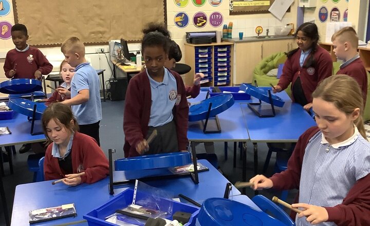 Image of Year 4’s final steel pan lesson with Junior Jam.