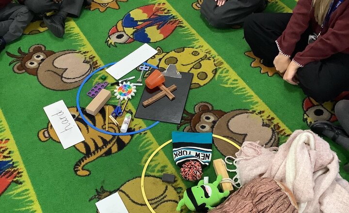 Image of Year 1 have been busy learning about materials in Science. They went on an object hunt, sorting items by their properties and discussing what they were made of. Odea even wowed everyone by showing she could bend her body. Well done, super scientists!