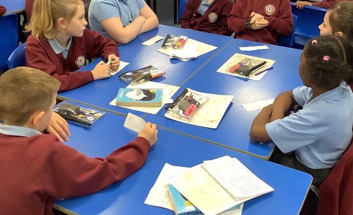 Image of Having a debate in English about screen time.