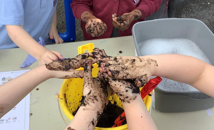Image of Outdoor prayer experience! We had a wonderful morning exploring different ways to pray and reflect.