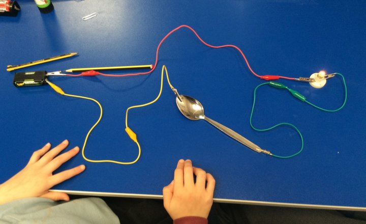 Image of ⚡️ Year 4 turned into real-life scientists this week! As part of our electricity topic, we built circuits to test which materials are conductors and insulators. The children showed fantastic teamwork and made brilliant scientific predictions. Well done!