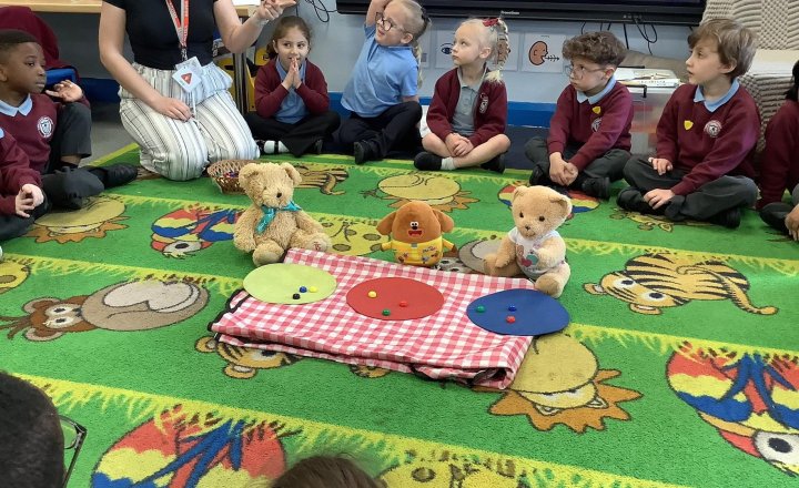 Image of Last week in Maths we have been learning about sharing and understanding equal groups!
