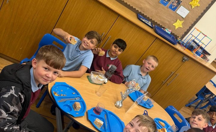 Image of SHINE DINE - Zoe and Cath have awarded these children our shine dine table of the week. They have shown excellent manners and really modelled great expectations of our slightly improved shine dine routines this week. Well done boys and well deserved!