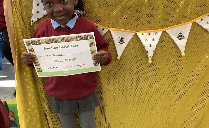 Image of Ariana is Reception's reader of the week!