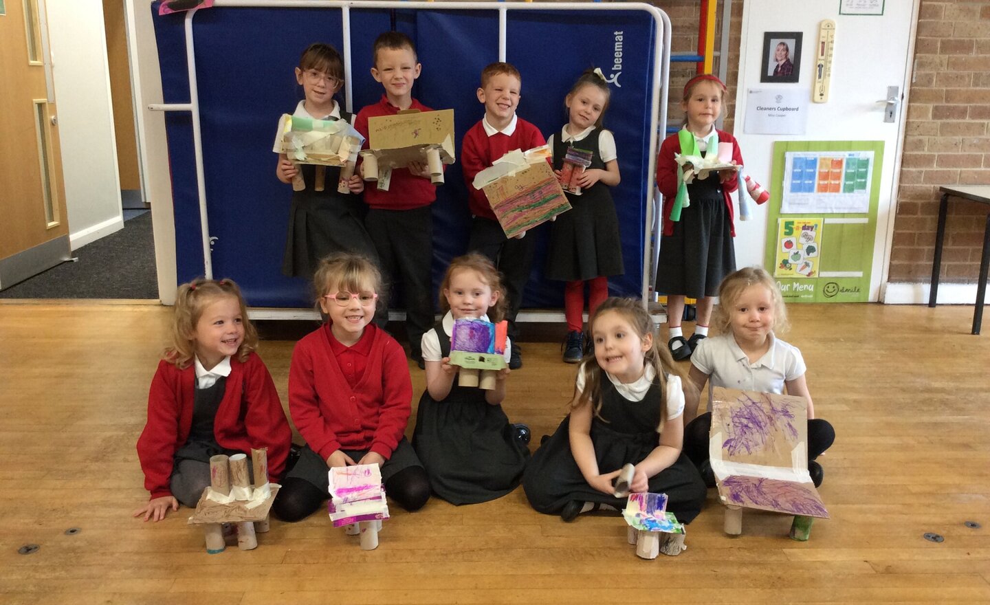 Image of Chair-tastic Creations: Constructing the Perfect Chair for Baby Bear