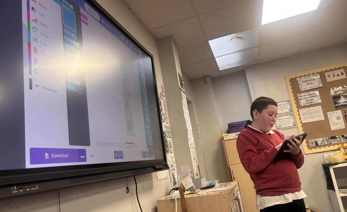 Image of Oak Class Coding Adventure: Learning with Microbits