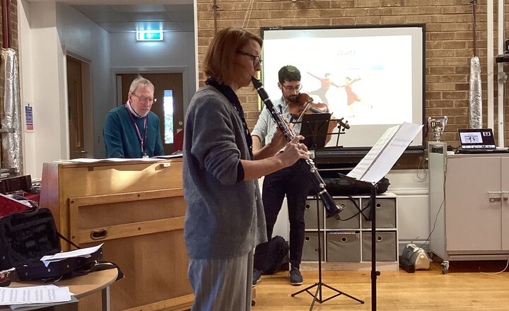 Image of Entrust music service 