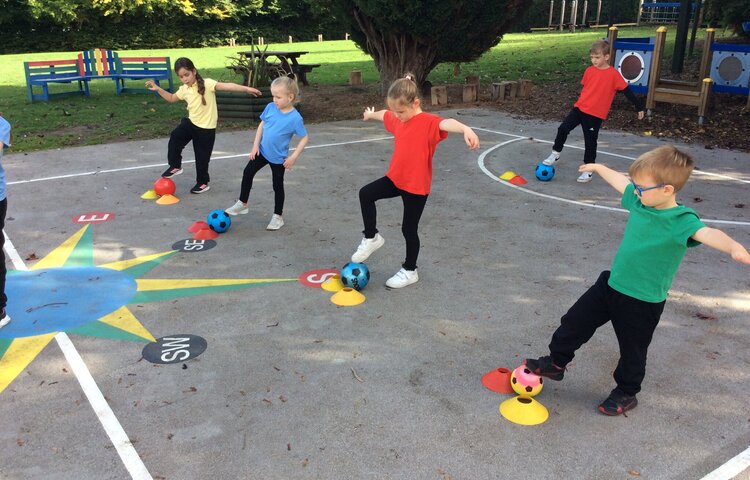 Image of Rolling, Dribbling and Controlling!