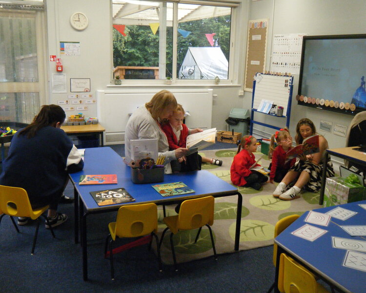 Image of 'Rock Up and Read' at St. Andrews: The Joy of Sharing Books Together