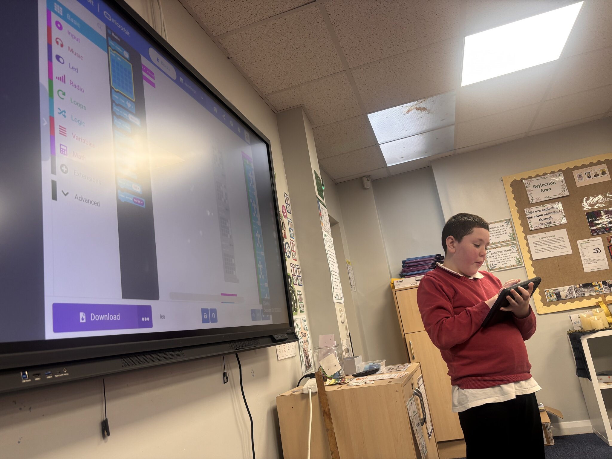 Image of Oak Class Coding Adventure: Learning with Microbits