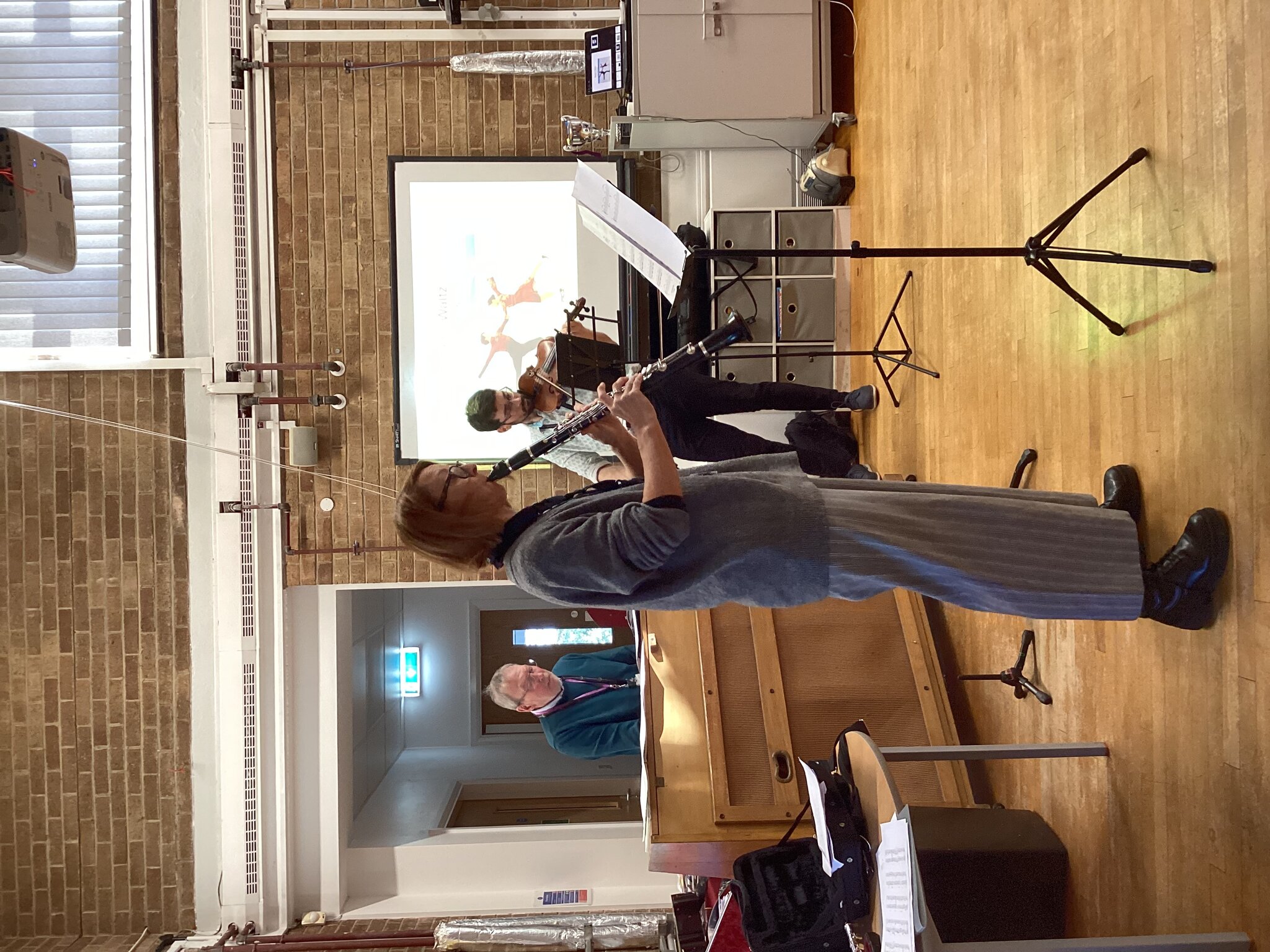 Image of Entrust music service