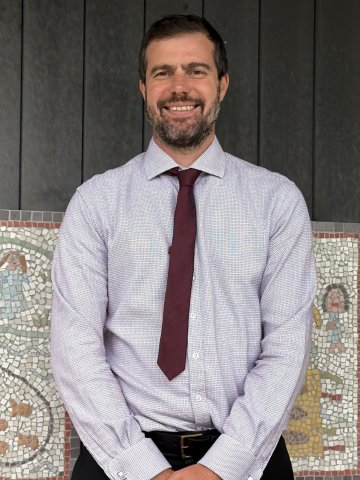 Mr J Jeffries