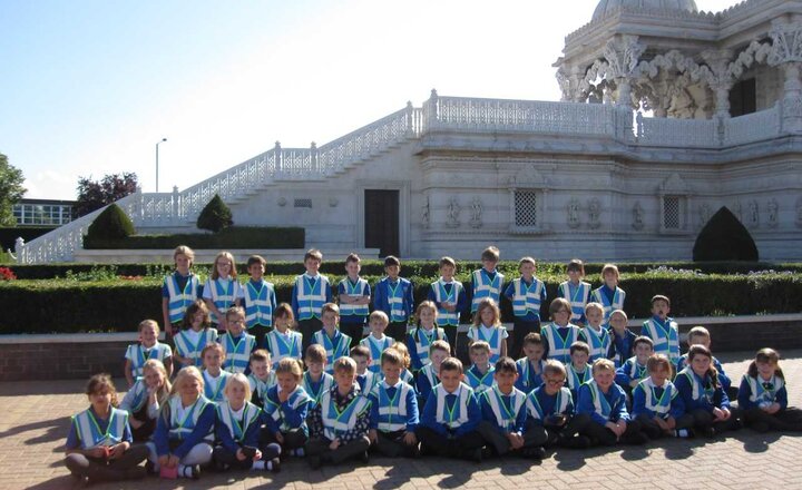 Image of Year 3 visit to Hindu Temple