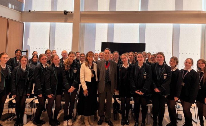 Image of Senior Choir Performs at Sunderland Citizenship Ceremony