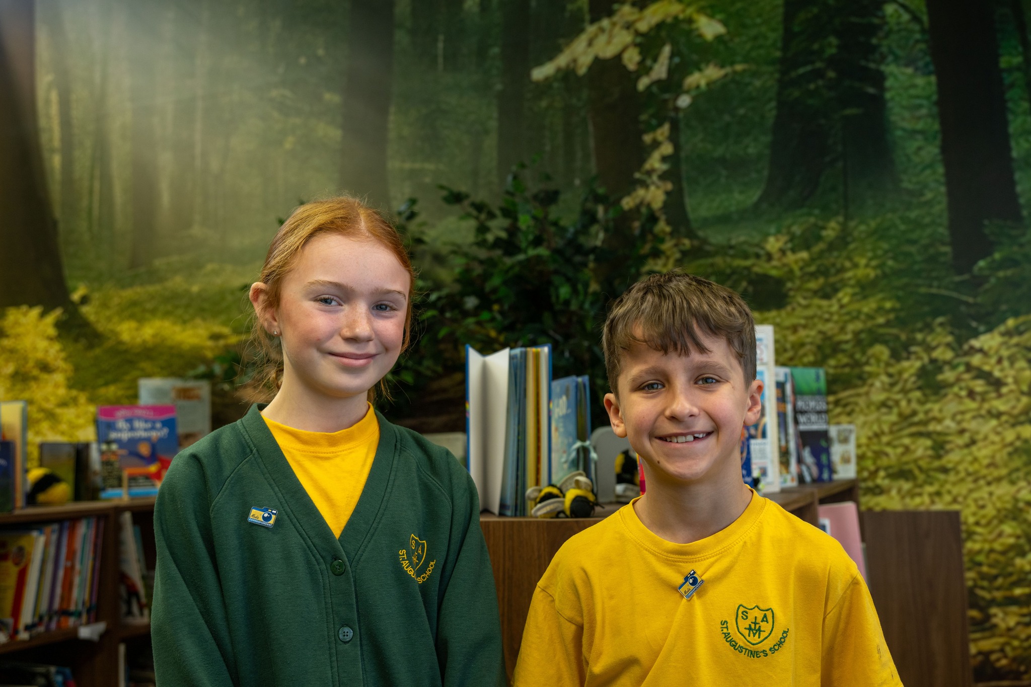 Newly appointed media correspondents with their badges