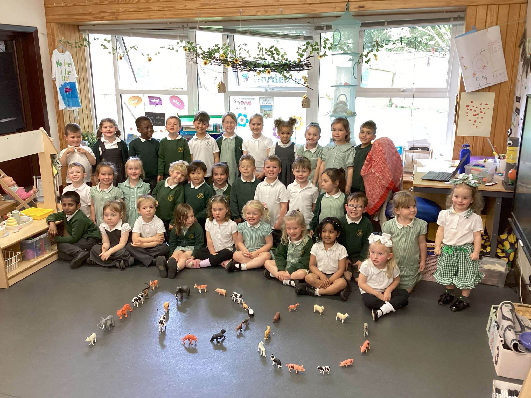 Early Years celebrate David Attenborough's 100th birthday