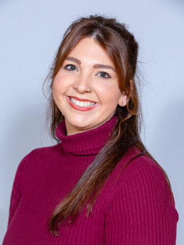 Mrs Lianne Thompson
