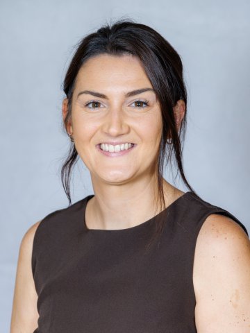 Miss Lauren Flynn 
