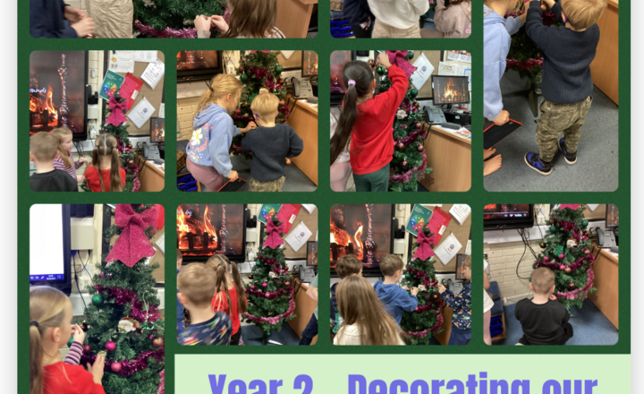 Image of Year 2 - Decorating our Christmas tree