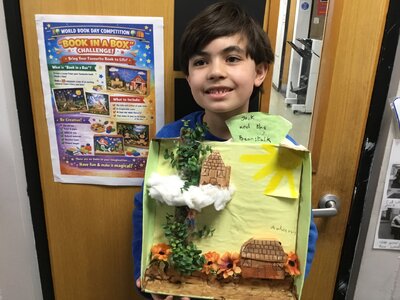 Image of Year 3 (Class 8) - Art - Book in a Box Competition