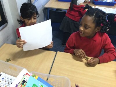 Image of Year 1 (Class 4) - English - Handa’s Surprise