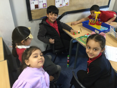 Image of Year 1 (Class 4) - Maths - Measuring Objects