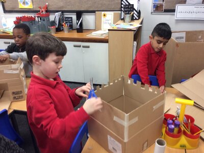 Image of Year 2 (Class 6) - Design Technology - Castles