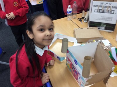 Image of Year 2 (Class 6) - Design Technology - Castles