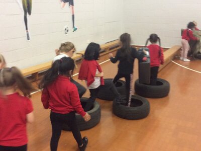 Image of Year 2 (Class 5) - Commando Joe's