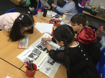 Image of Year 2 (Class 5) - English - Story Types