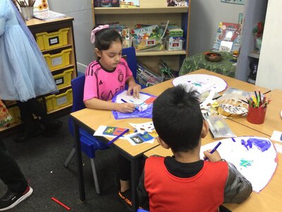 Image of Year 2 (Class 5) - History - Kings and Queens Day