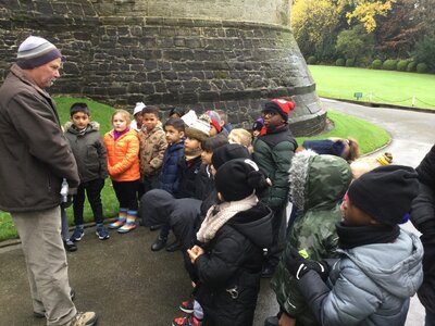 Image of Year 2 (Class 5) - History - Skipton Castle Trip