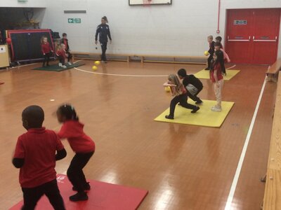 Image of Year 2 (Class 5) - P.E - Matball