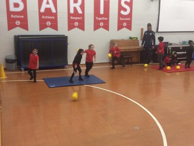 Image of Year 2 (Class 5) - P.E - Matball
