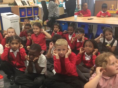 Image of Year 2 (Class 5) - Science - Simon Says