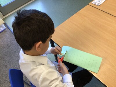Image of Year 2 (Class 6) - Art - Weaving