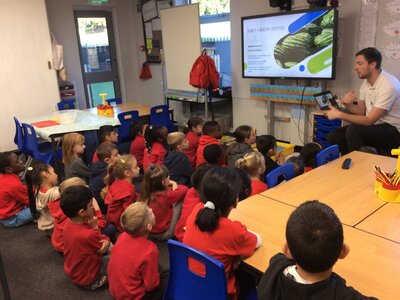 Image of Year 2 (Class 6) - Classroom Kitchen