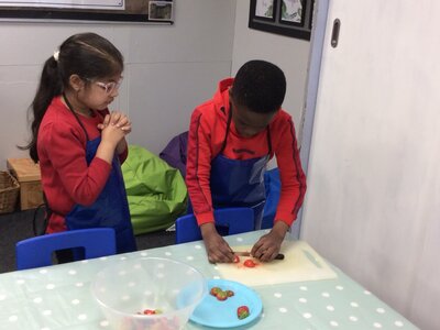Image of Year 2 (Class 6) - Classroom Kitchen