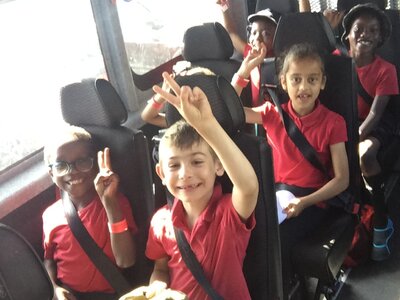Image of Year 2 (Class 6) - Geography - Seaside Trip
