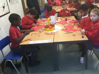 Image of Year 2 (Class 6) - History - Remembrance Day