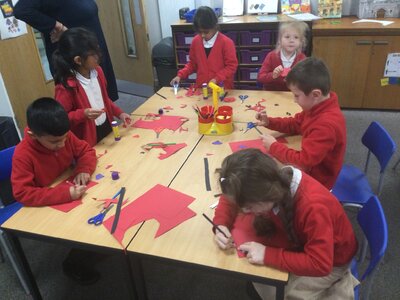 Image of Year 2 (Class 6) - History - Remembrance Day