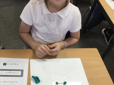 Image of Year 2 (Class 6) - Maths - 2D Shape Vocabulary