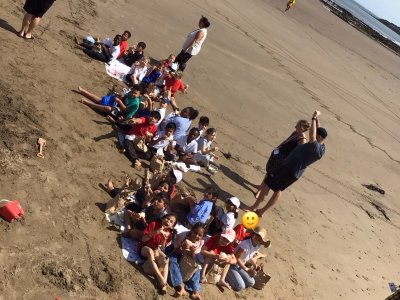Image of Year 2 (Class 6) - Seaside Trip