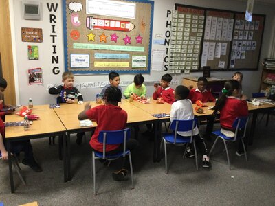 Image of Year 2 (Class 7) - Christmas Party