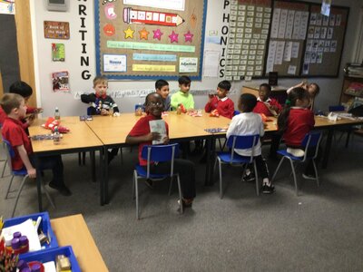 Image of Year 2 (Class 7) - Christmas Party