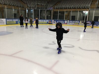 Image of Year 3 (Class 9) - P.E - Ice Skating