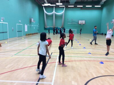 Image of Year 4 - Benchball