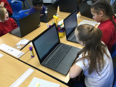 Image of Year 4 (Class 10) - Computing - Making Tables